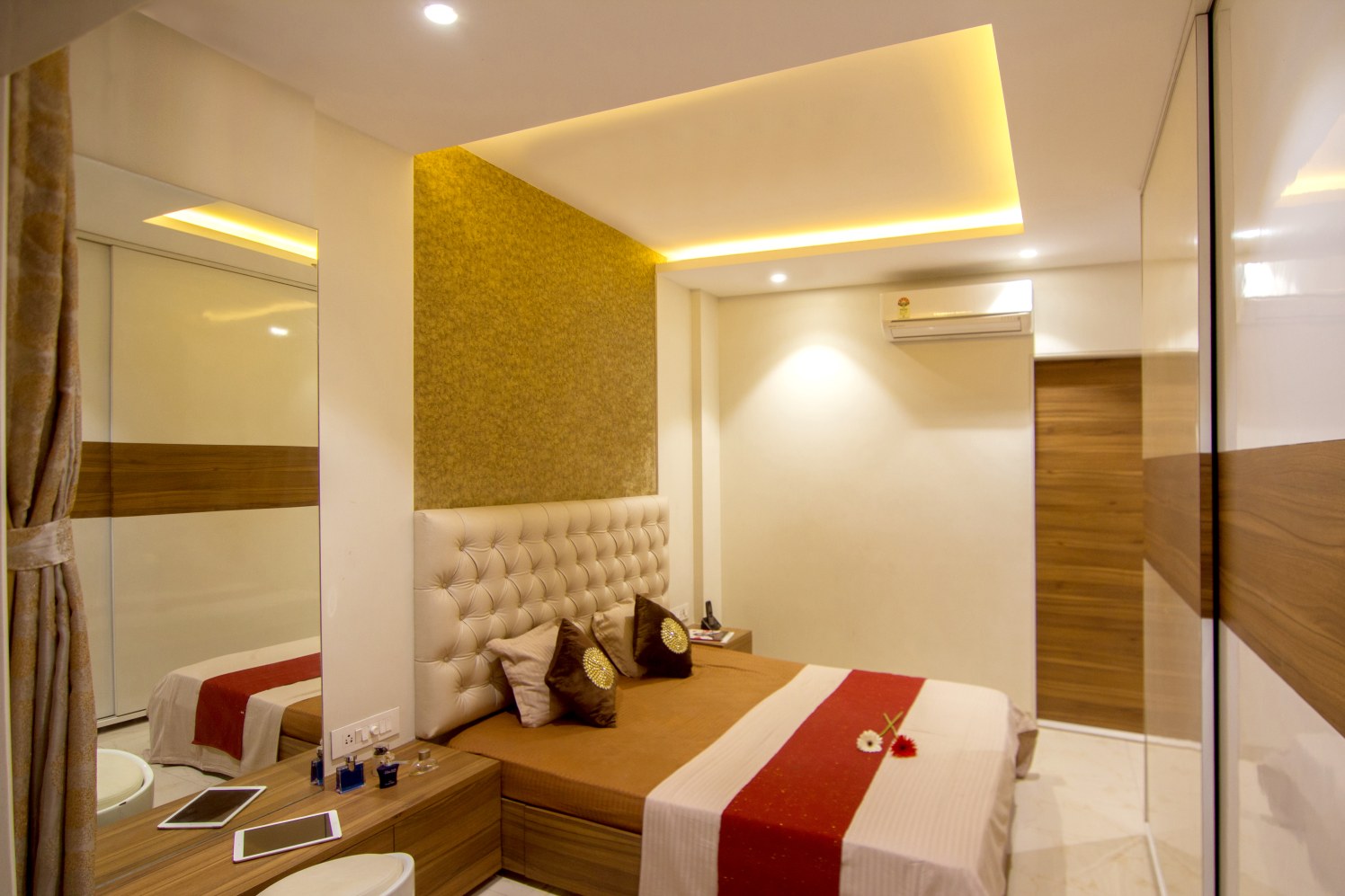 Bedroom by Rupali Naik Modern | Interior Design Photos & Ideas