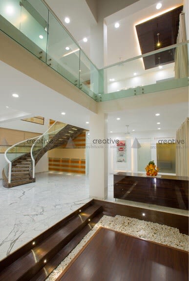 Hallways by Creative Architects and Interiors Contemporary | Interior Design Photos & Ideas