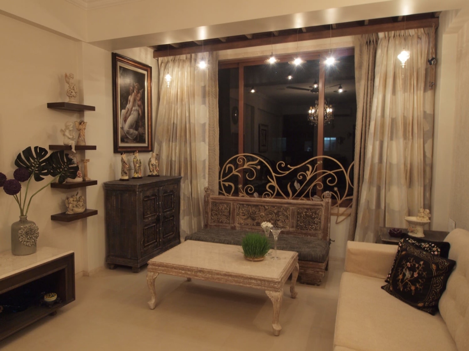 Traditional Living Room With Cream Table by Janaki Kumar Raut Living-room Contemporary | Interior Design Photos & Ideas