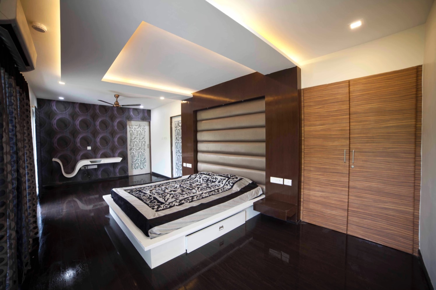 Serious Patterns by Sarath Sasi P Bedroom Modern | Interior Design Photos & Ideas