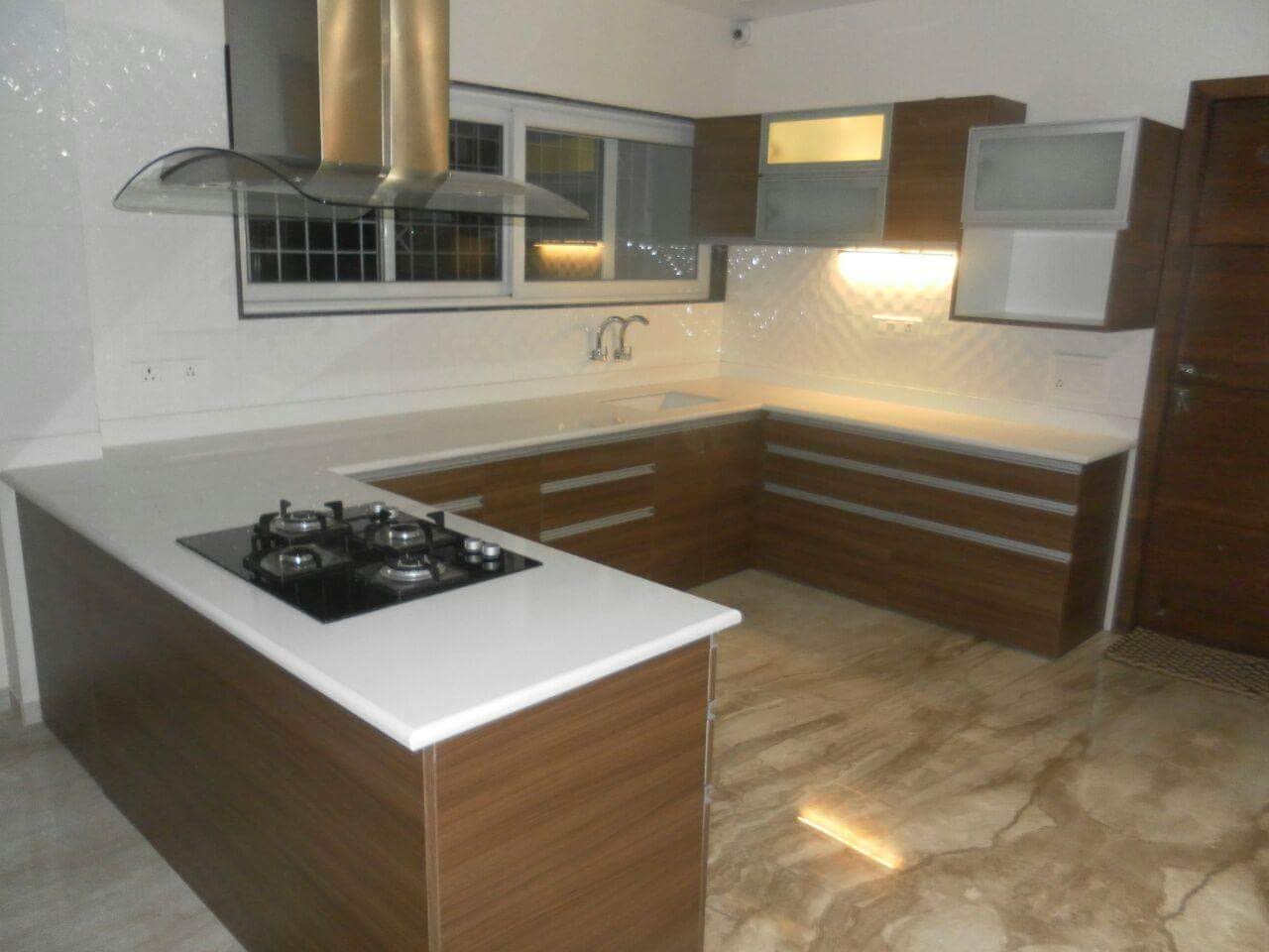 U-Shape Kitchen by Shashikaran N S Modern | Interior Design Photos & Ideas