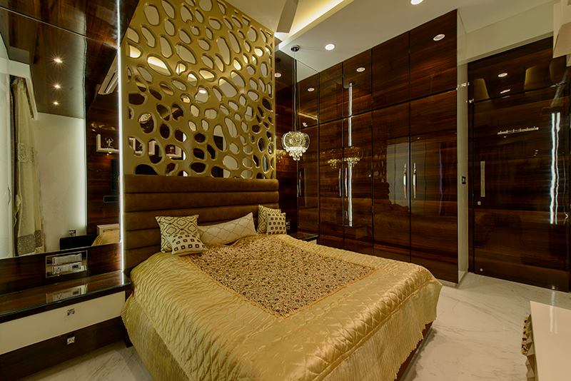 Golden Shaded King Size Bed Wooden Wardrobe by Sagar Shah Bedroom Modern | Interior Design Photos & Ideas