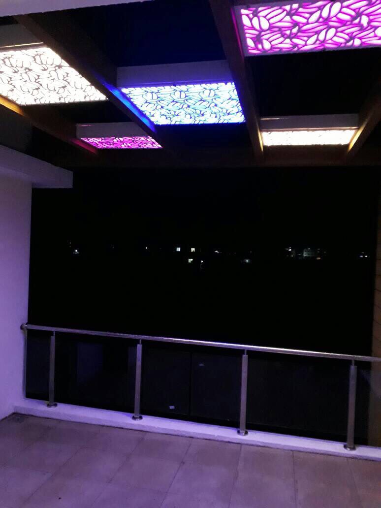 Balcony With Colorful False Celing by kavita.dhotre Open-spaces Contemporary | Interior Design Photos & Ideas