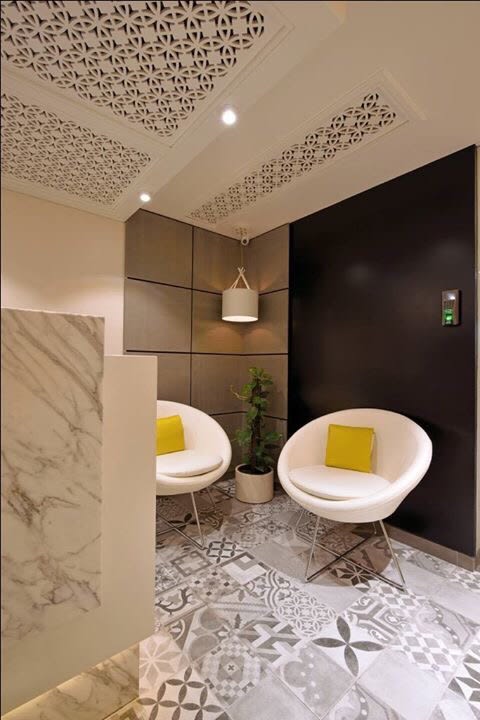 Office lounge area by kavita.dhotre | Interior Design Photos & Ideas
