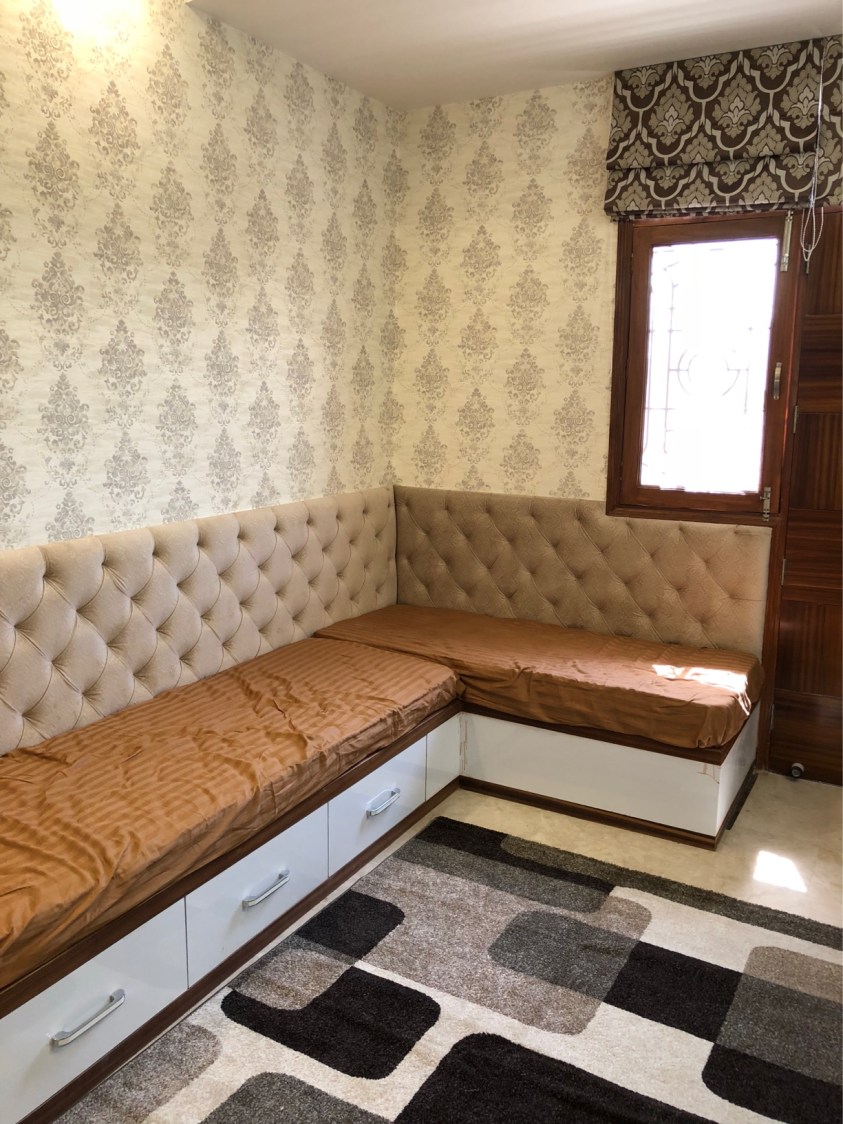 L-Shaped Sofa With Wall Art In Living Room by Vaibhav gaba Living-room Contemporary | Interior Design Photos & Ideas
