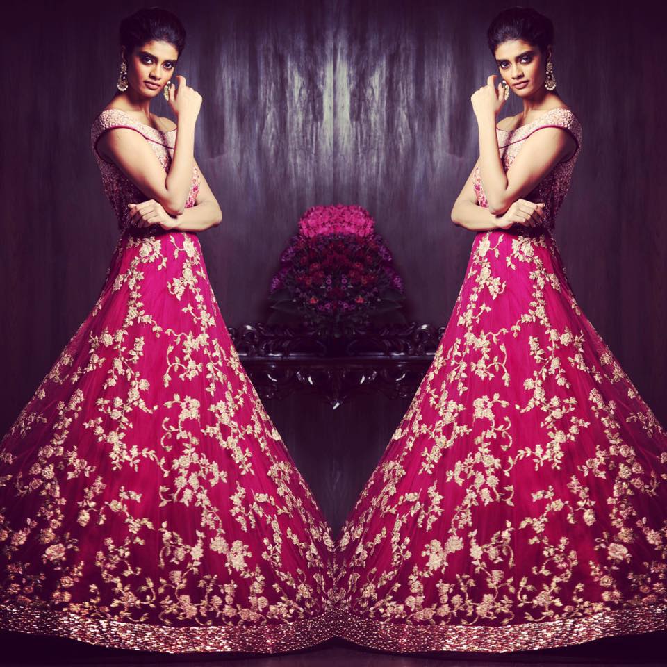 Crimson Heavily Embroidered Bridal Gown by Shyamal & Bhumika Wedding-dresses | Weddings Photos & Ideas