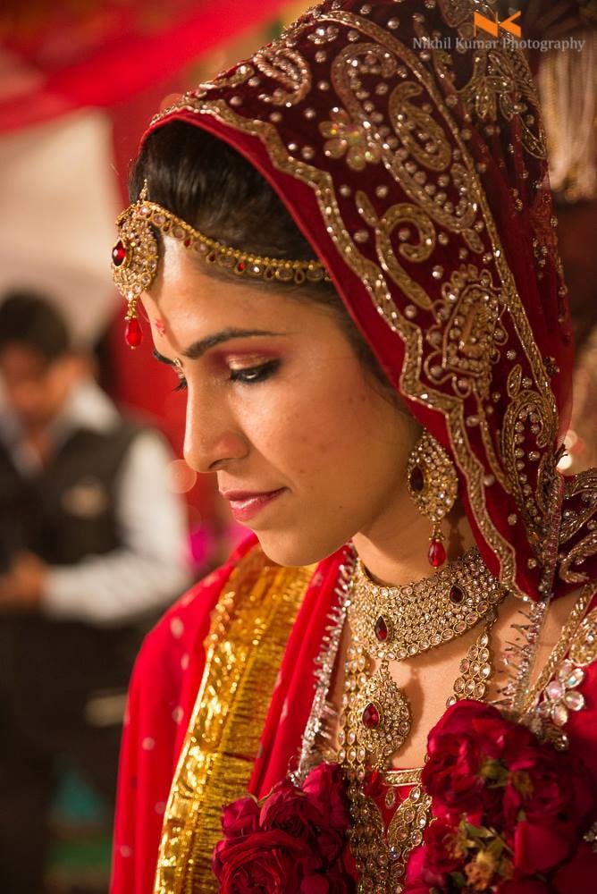 Red Gemstone Bridal Mang Tikka by Nikhil Kumar Wedding-photography Bridal-jewellery-and-accessories | Weddings Photos & Ideas