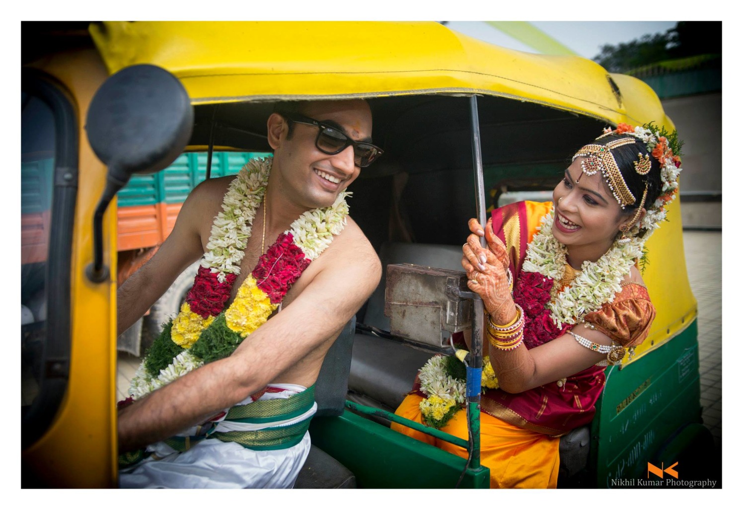 Indian Autorickshaw Couple Pre-wedding shoot by Nikhil Kumar Wedding-photography | Weddings Photos & Ideas