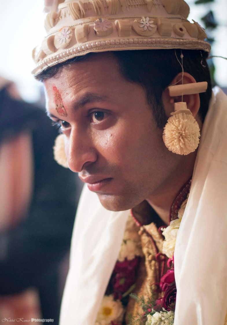 Bengali Ivory Groom Accessory by Nikhil Kumar Wedding-photography Groom-wear-and-accessories | Weddings Photos & Ideas