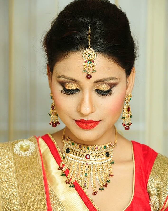 Enthralling gape by Supriti Batra Bridal-makeup | Weddings Photos & Ideas