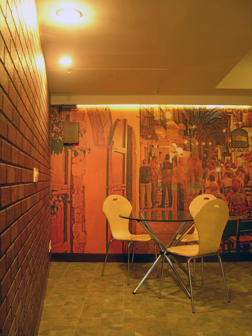 Contemporary Cafeteria by Vijay Kapur Designs Contemporary | Interior Design Photos & Ideas
