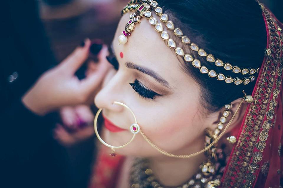 Fake eye lashes enhancing her beauty by Shruti Sharma Wedding-photography | Weddings Photos & Ideas