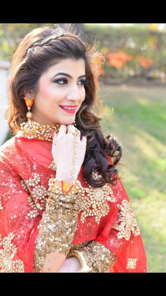 Red attire perfectly suits her by Sakshi Sagar Bridal-makeup | Weddings Photos & Ideas