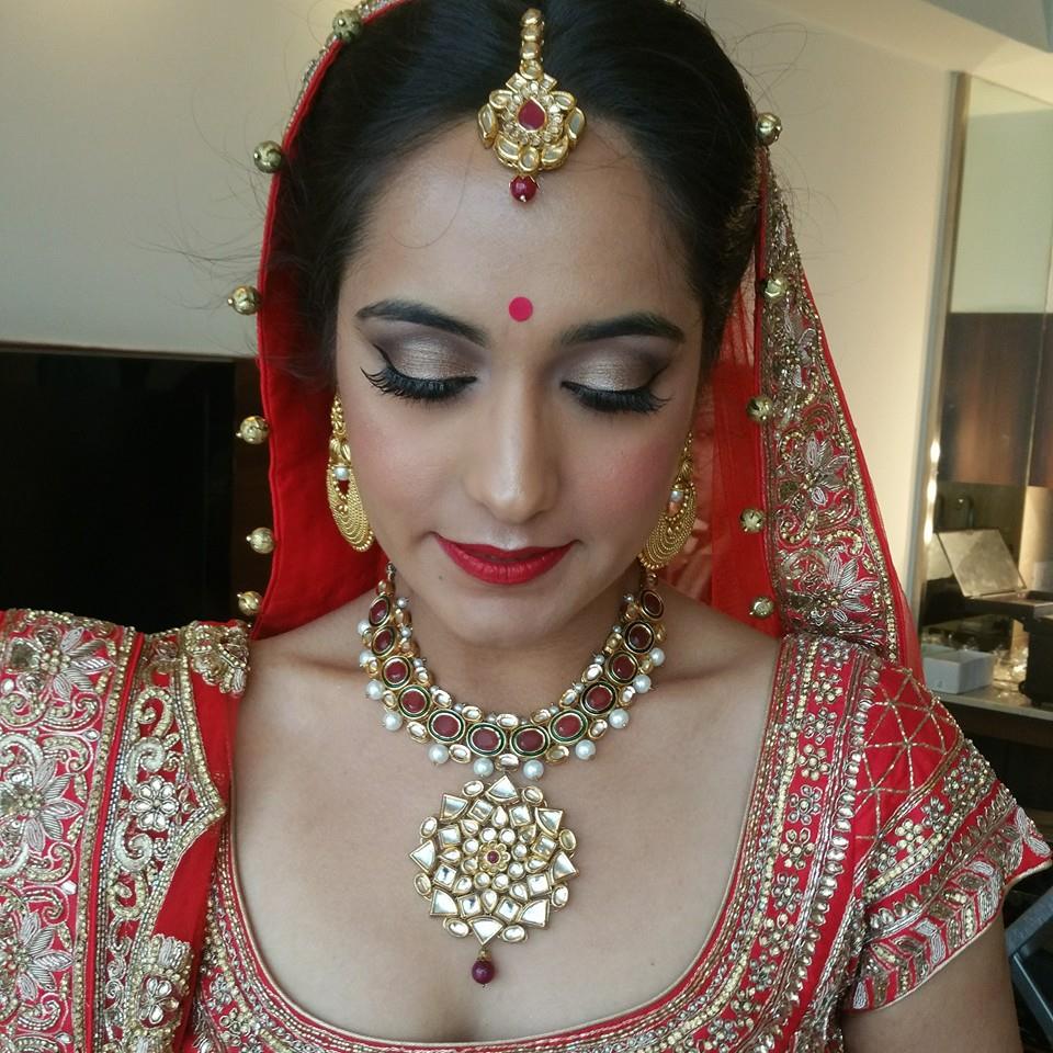 Minimalism is good by Shikha K Chandra Bridal-makeup | Weddings Photos & Ideas