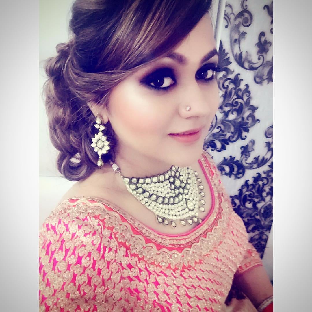 Going with the contemporary vibe! by Farida Khan Bridal-makeup | Weddings Photos & Ideas