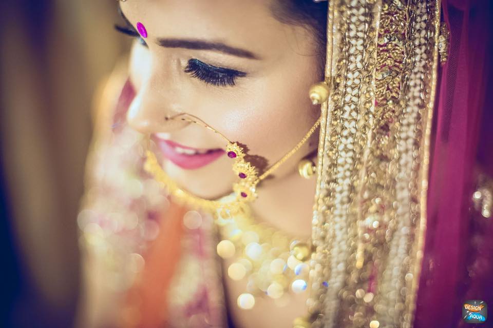 Natural shot of the bride by Bobby Chopra Wedding-photography | Weddings Photos & Ideas