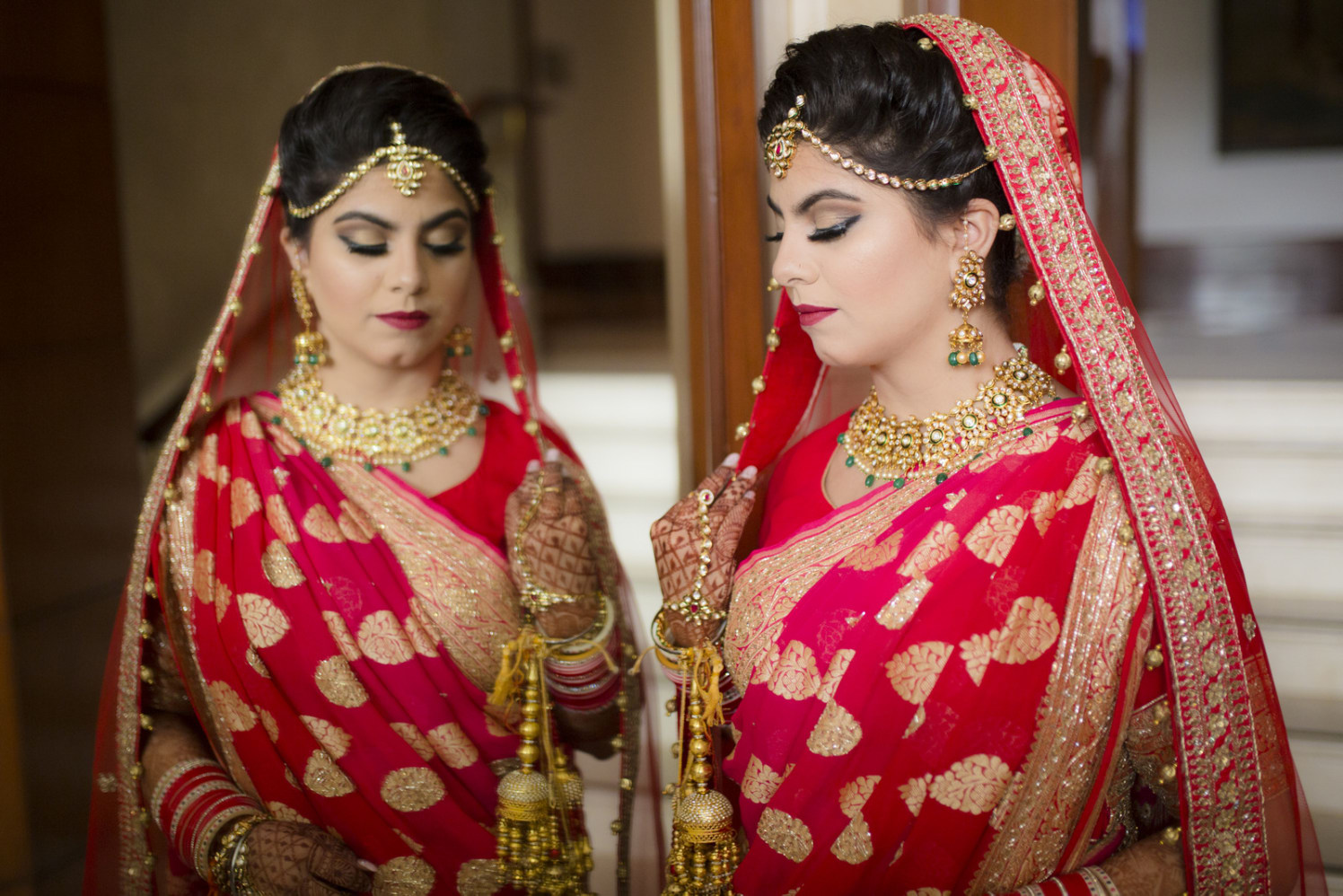 Ravishing Bride Wearing Gold Kundan Jewellery by Arpit Gulati Wedding-photography Bridal-jewellery-and-accessories Bridal-makeup | Weddings Photos & Ideas