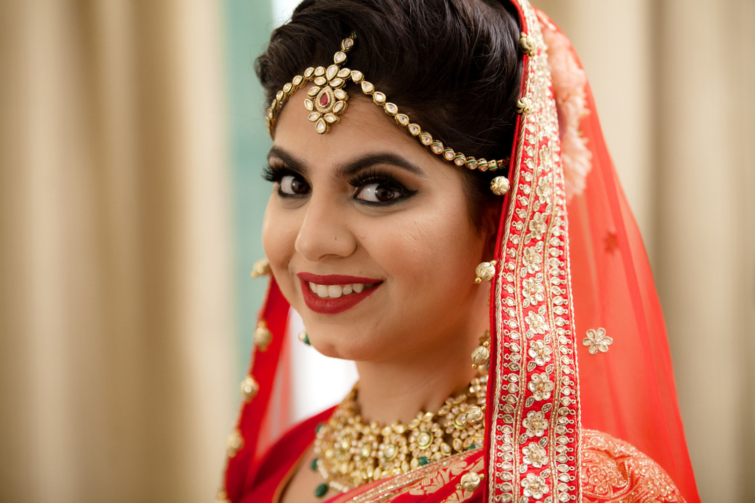 Flawless Captivating Smile by Arpit Gulati Bridal-makeup Bridal-jewellery-and-accessories | Weddings Photos & Ideas
