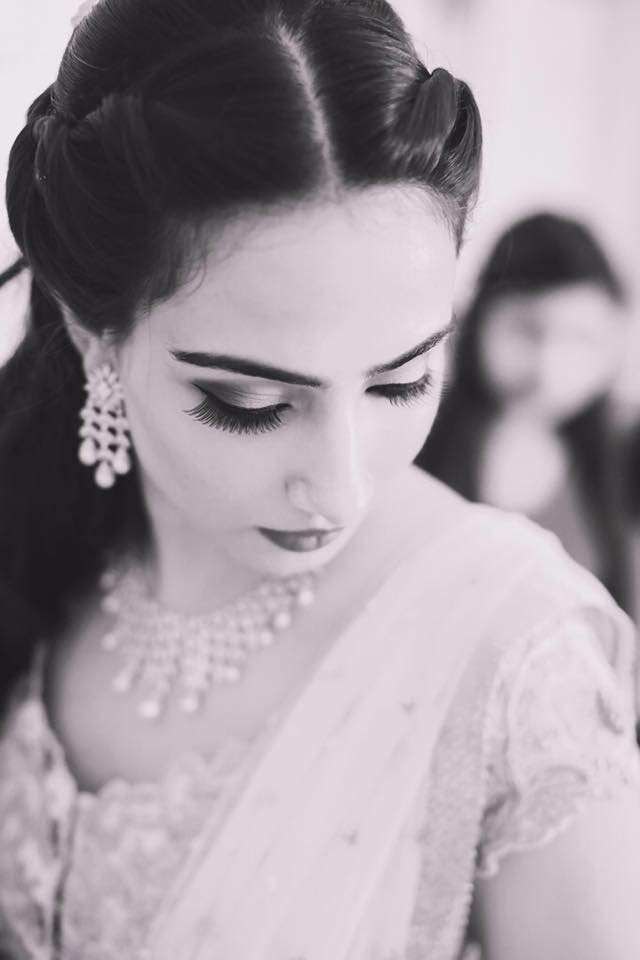 Alluring beauty in black and white by Tejasvini Chander Bridal-makeup | Weddings Photos & Ideas