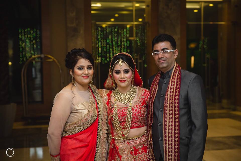 Bride With Her Family! by Amish Photography Wedding-photography | Weddings Photos & Ideas