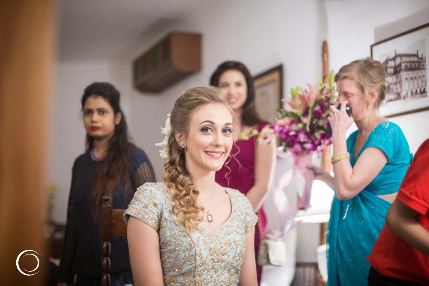 Shining golden curls by Amish Photography Wedding-photography | Weddings Photos & Ideas
