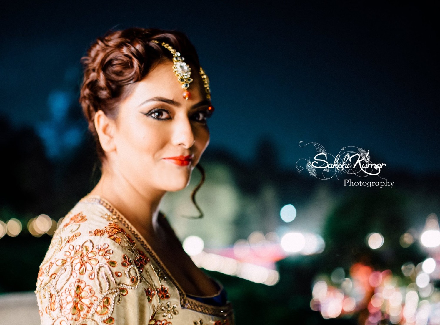 Flawless Bronze Makeup For Bridal Look by Sakshi Kumar Wedding-photography Bridal-makeup | Weddings Photos & Ideas