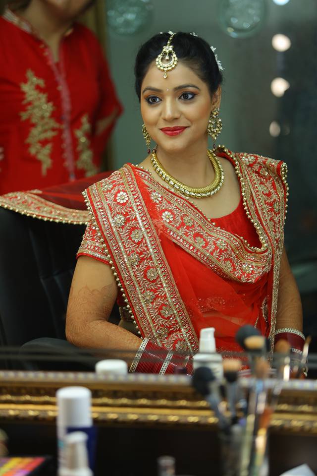 That feeling when your make-up is on point! by Arshhia Chawla Wedding-photography | Weddings Photos & Ideas