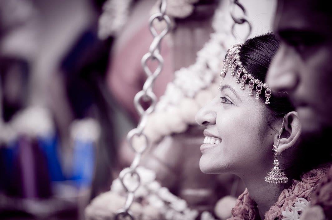 Maang Tikka And Earrings by Dushyantha Kumar C Bridal-jewellery-and-accessories | Weddings Photos & Ideas