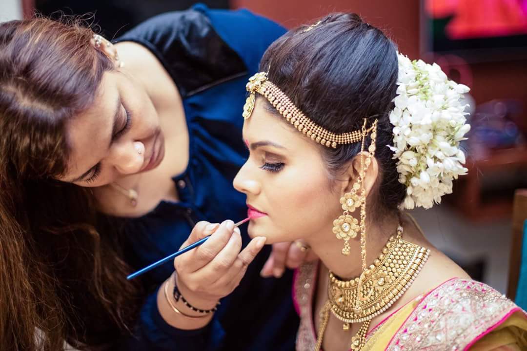 Prominent looks by Mya Dang Bridal-makeup | Weddings Photos & Ideas