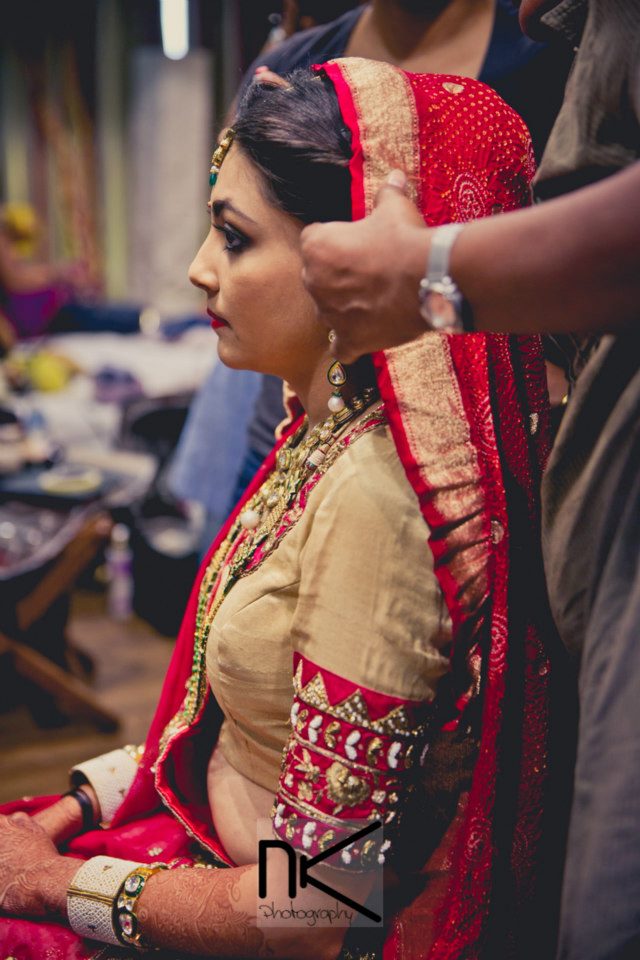 The bride goes candid by Nikhil Kapur Wedding-photography | Weddings Photos & Ideas