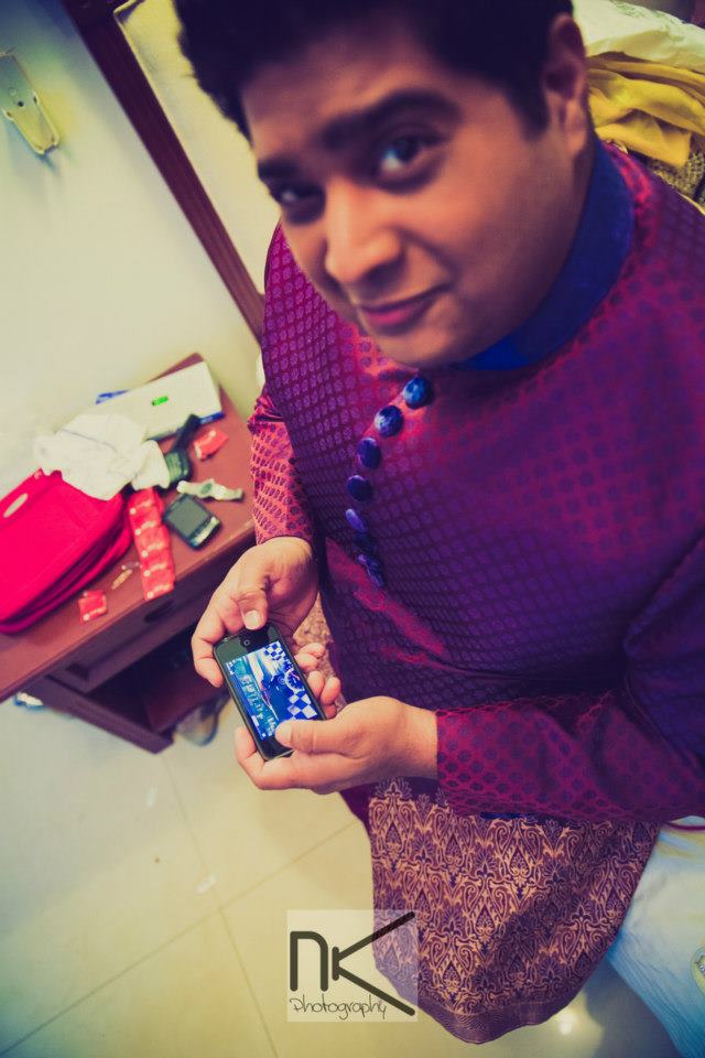 Pose of the day by Nikhil Kapur Photography Wedding-photography | Weddings Photos & Ideas