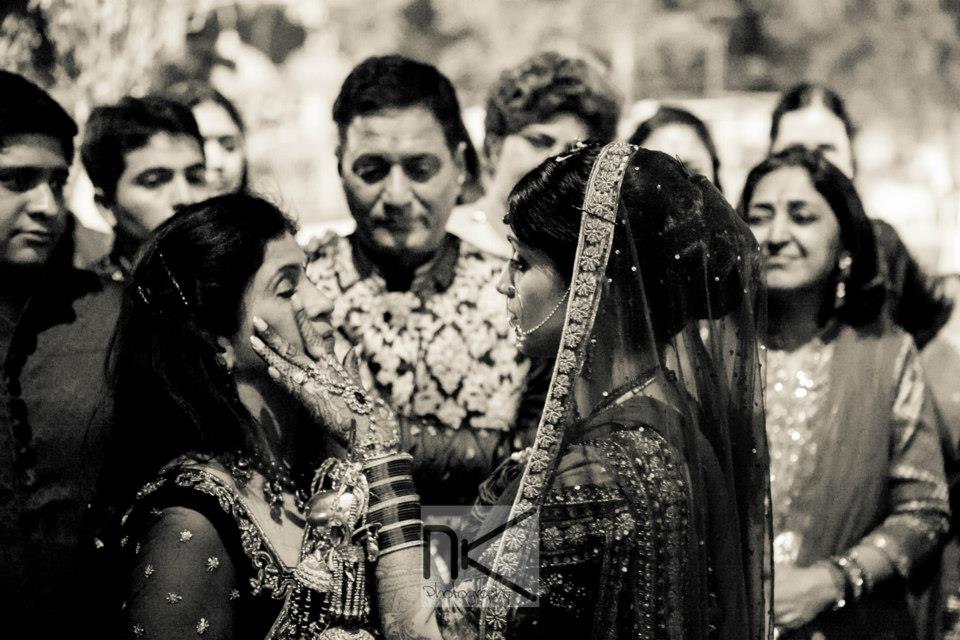 Candid moments captured well by Nikhil Kapur Photography Wedding-photography | Weddings Photos & Ideas