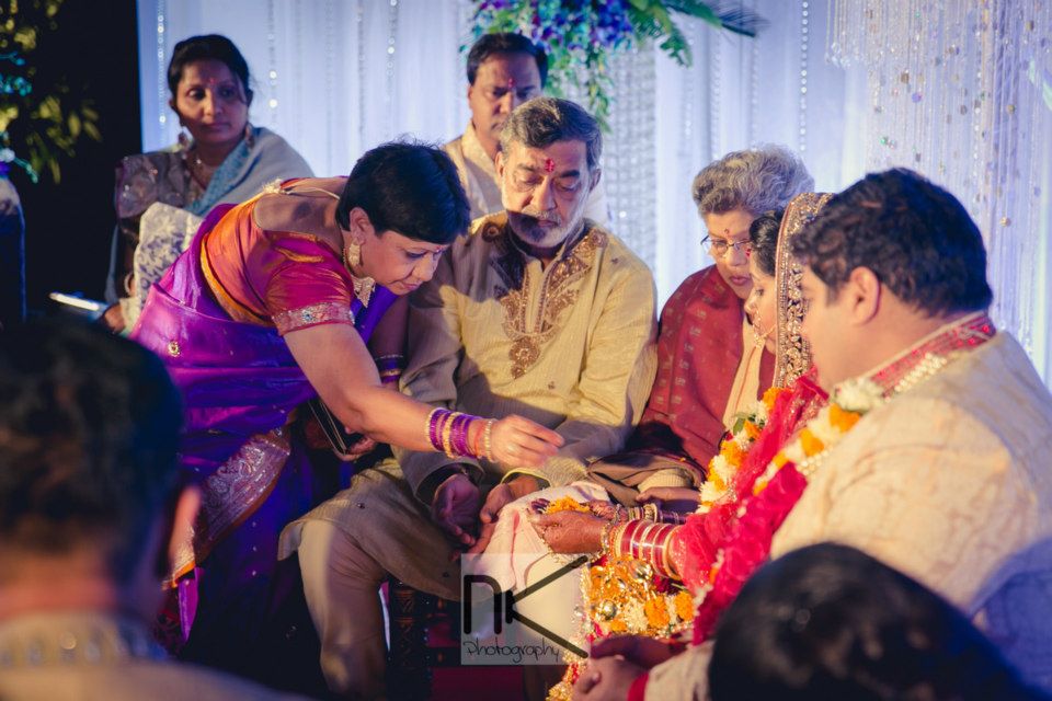 Wedding guests go candid by Nikhil Kapur Photography Wedding-photography | Weddings Photos & Ideas