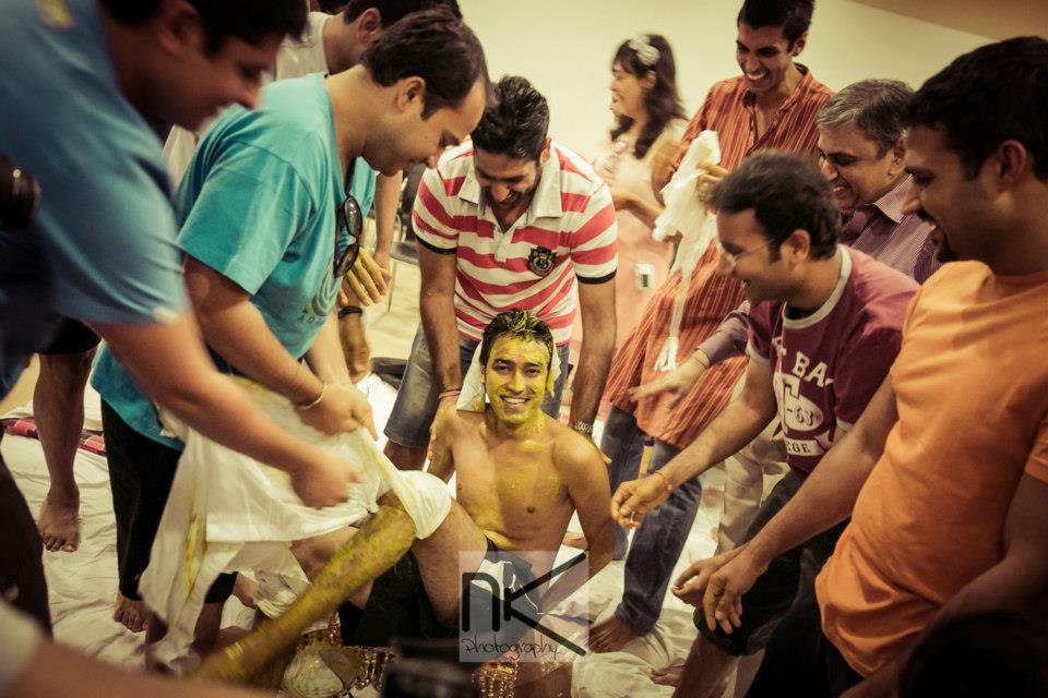 Haldi ceremony in full swing by Nikhil Kapur Photography Wedding-photography | Weddings Photos & Ideas