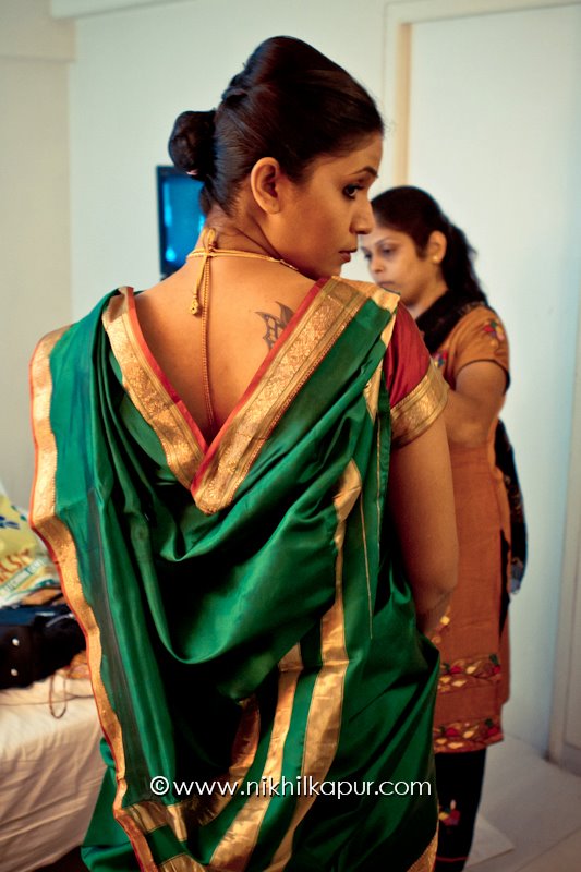 The bride pose of the day by Nikhil Kapur Photography Wedding-photography | Weddings Photos & Ideas