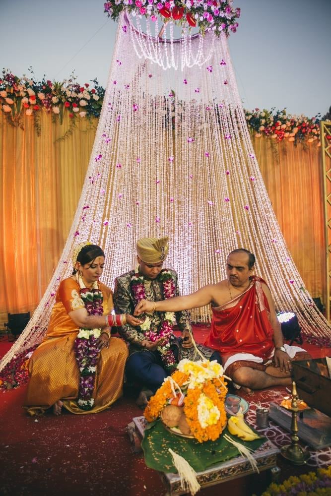 A flower curtain by Nikhil Kapur Photography Wedding-photography | Weddings Photos & Ideas