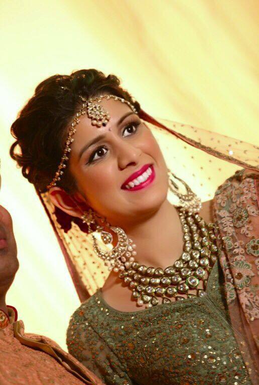Gracefully carrying her bridal look! by Nishi Singh Bridal-makeup | Weddings Photos & Ideas