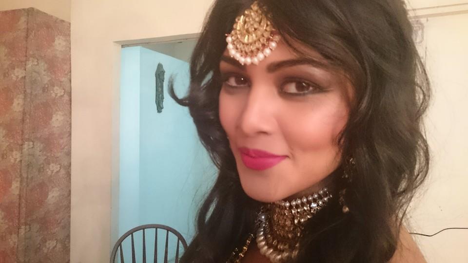 Pretty Bride by Nishi Singh Bridal-makeup | Weddings Photos & Ideas