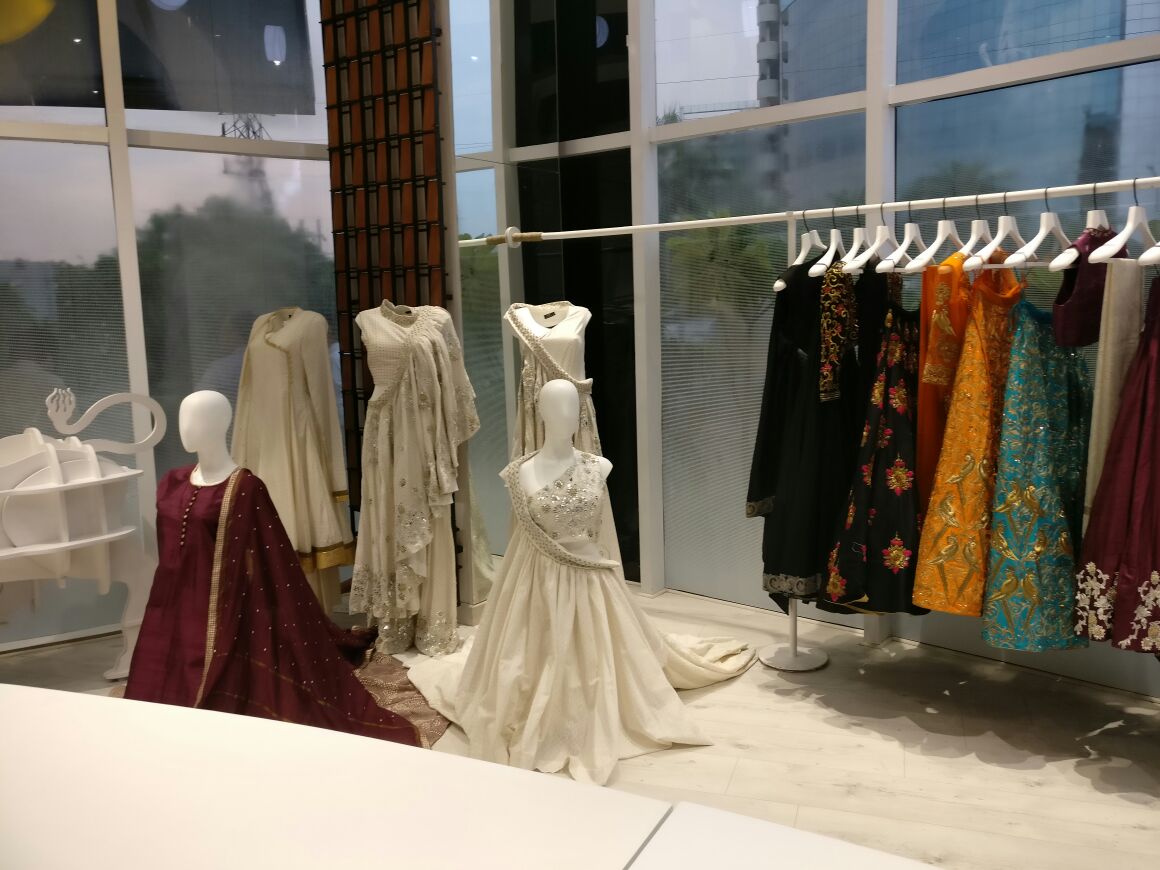 Ethnic Wear Showroom by Abhinav Jain | Interior Design Photos & Ideas