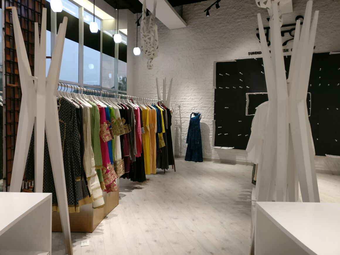 Ethnic Wear Showroom by Abhinav Jain | Interior Design Photos & Ideas