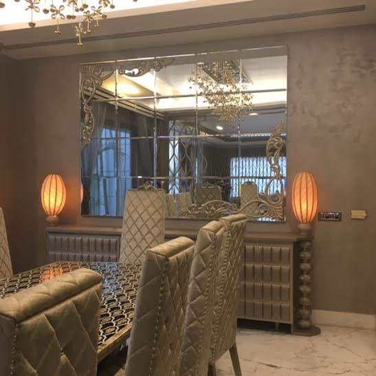 Dining Room With Vintage Lamps by Khayati Dining-room Vintage | Interior Design Photos & Ideas