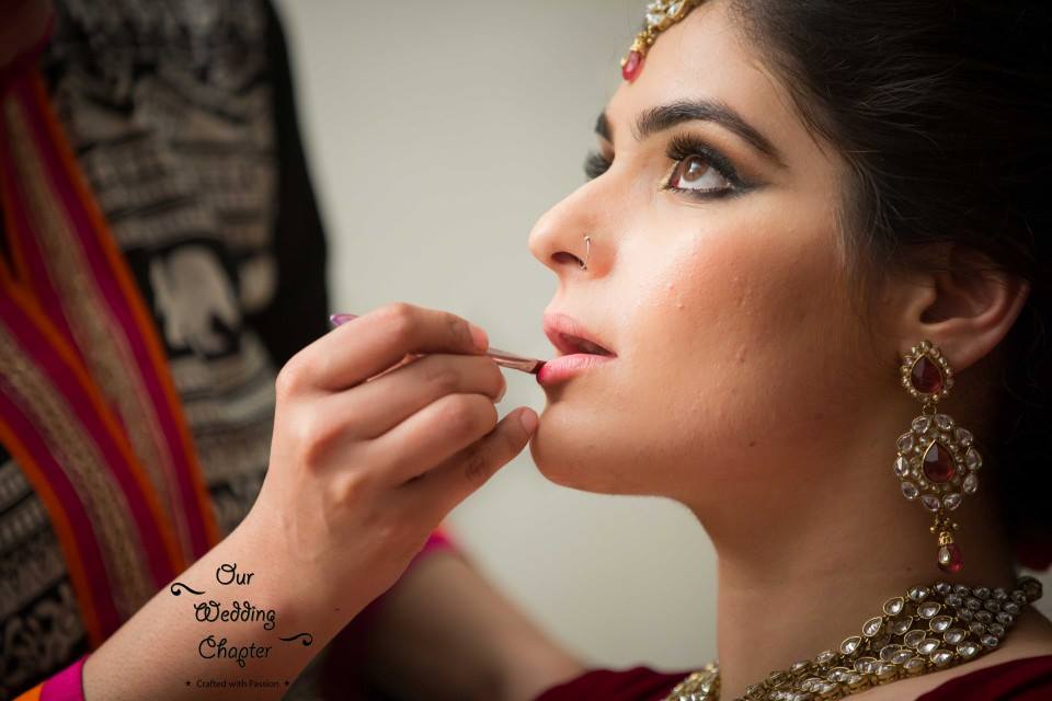Getting primped up by Pooja Sonik Shukla Bridal-makeup | Weddings Photos & Ideas