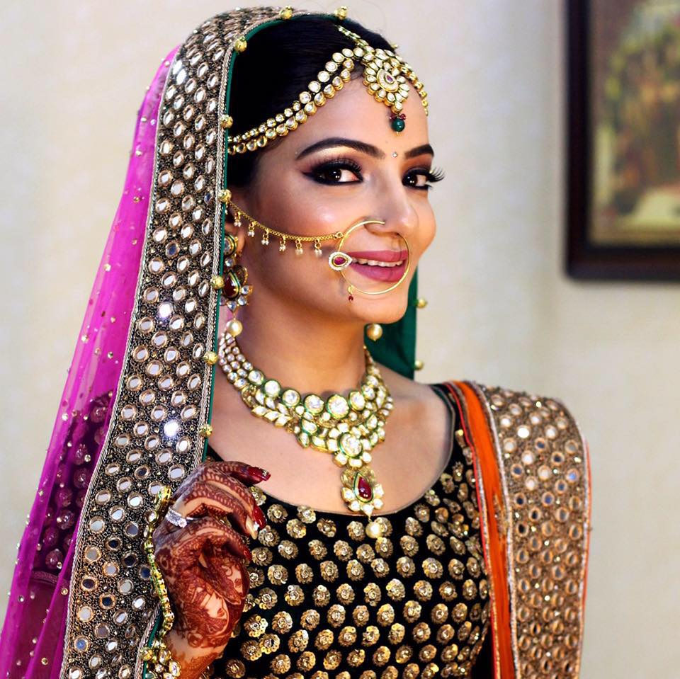 Graceful subtle look by Pooja Sonik Shukla Bridal-makeup | Weddings Photos & Ideas