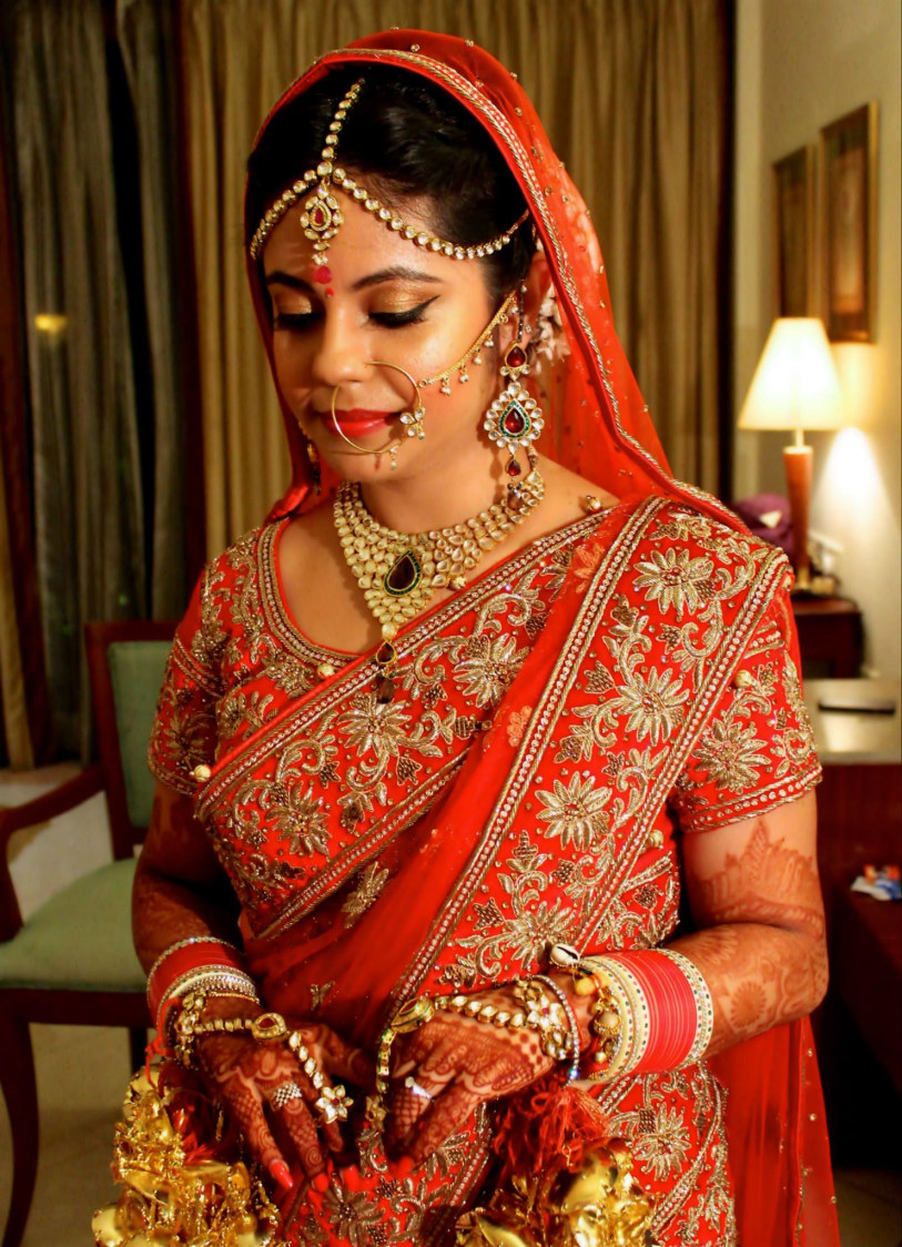 Keep the highlighter on! by Ayushi Tayal Bridal-makeup | Weddings Photos & Ideas