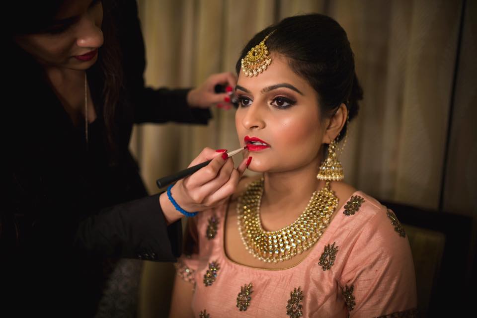 statement neckpiece and jhoomki by Ayushi Tayal Bridal-makeup | Weddings Photos & Ideas
