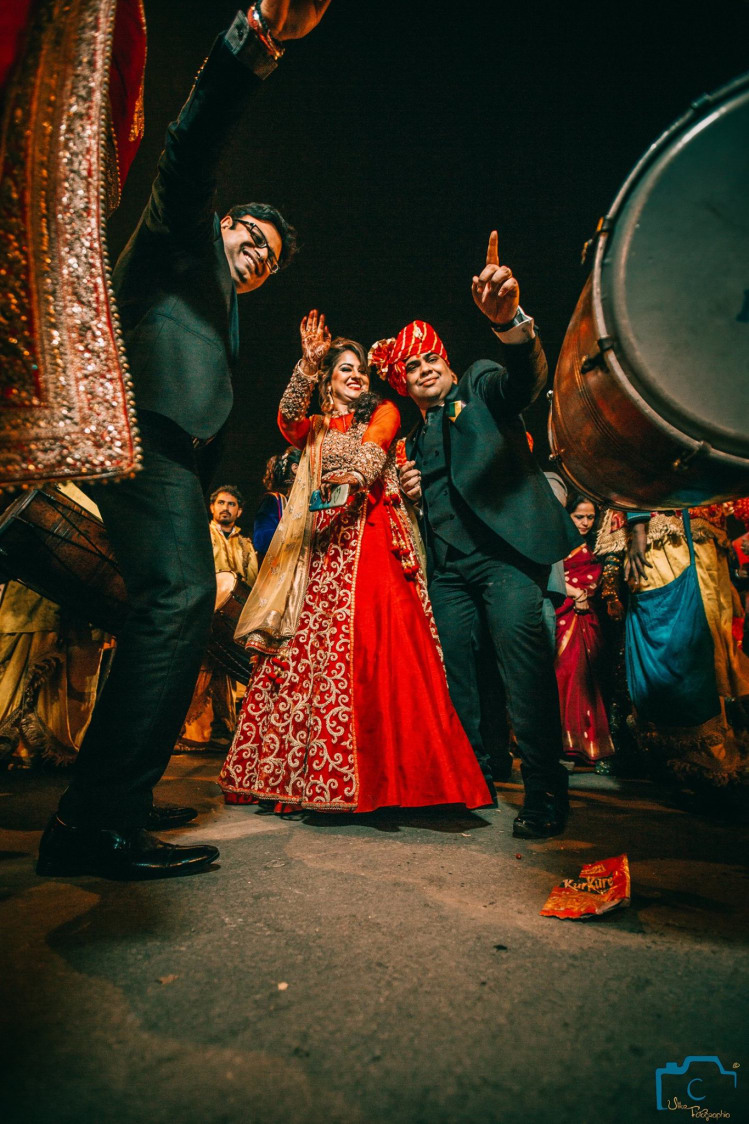 Mandatory baraati dance! by ULike Fotographia Wedding-photography | Weddings Photos & Ideas