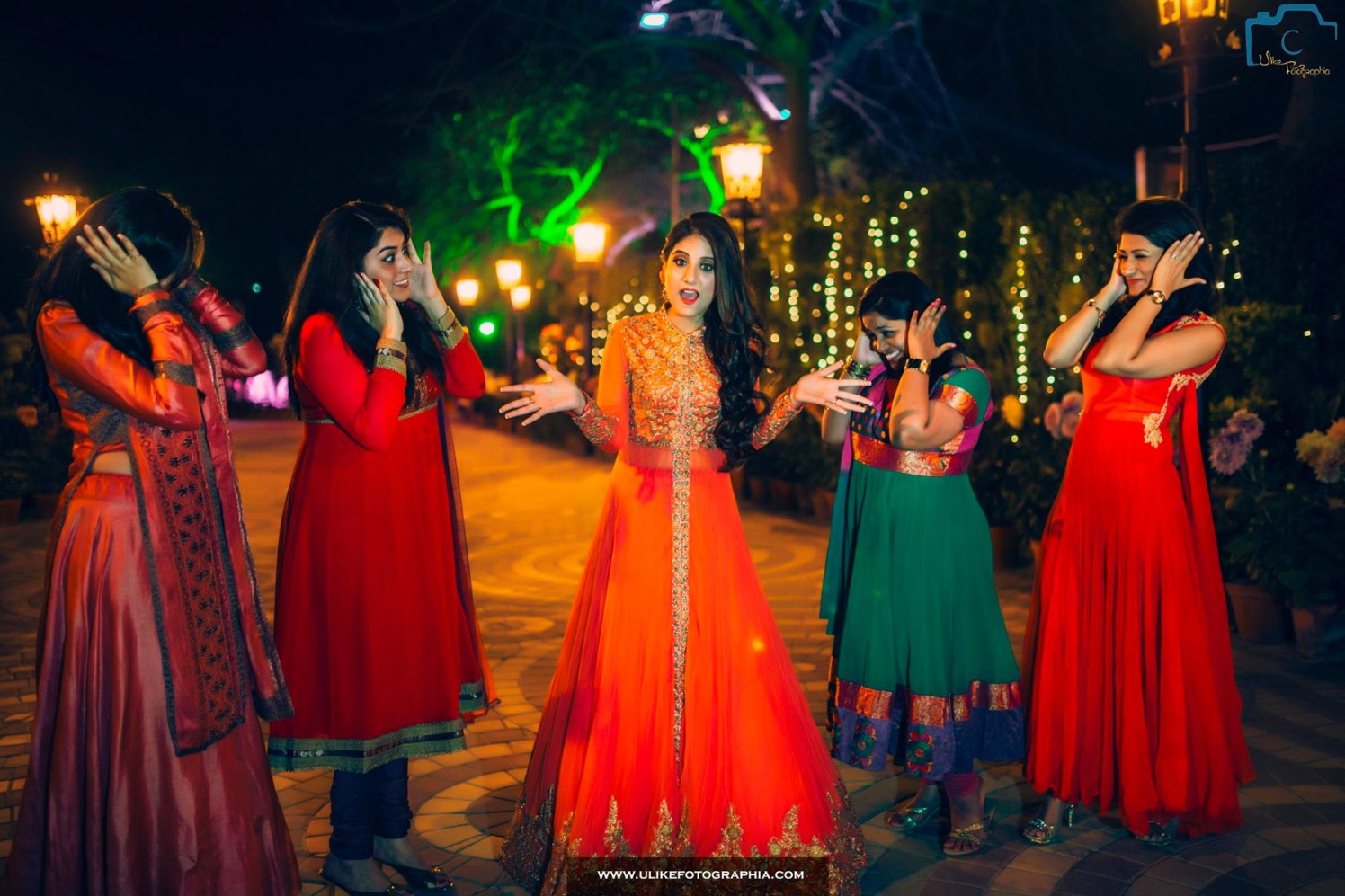 If you've your girls by your side,you,re infinite by ULike Fotographia Wedding-photography | Weddings Photos & Ideas