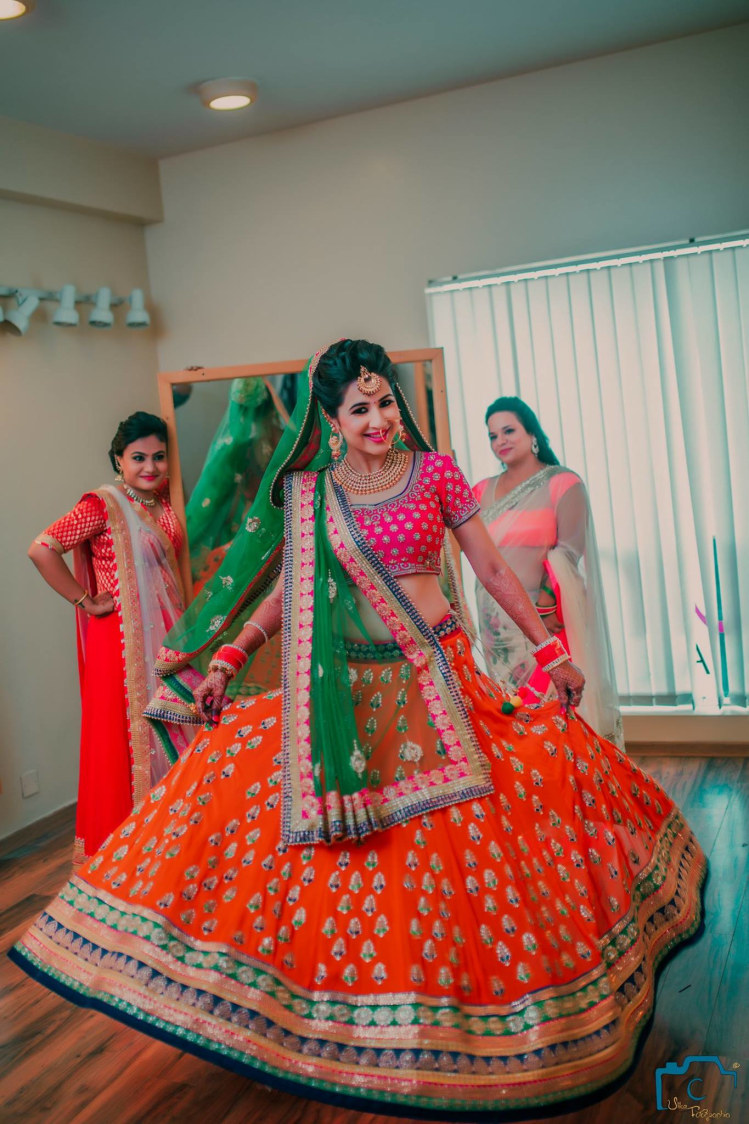 Twirling in colors by ULike Fotographia Wedding-photography | Weddings Photos & Ideas