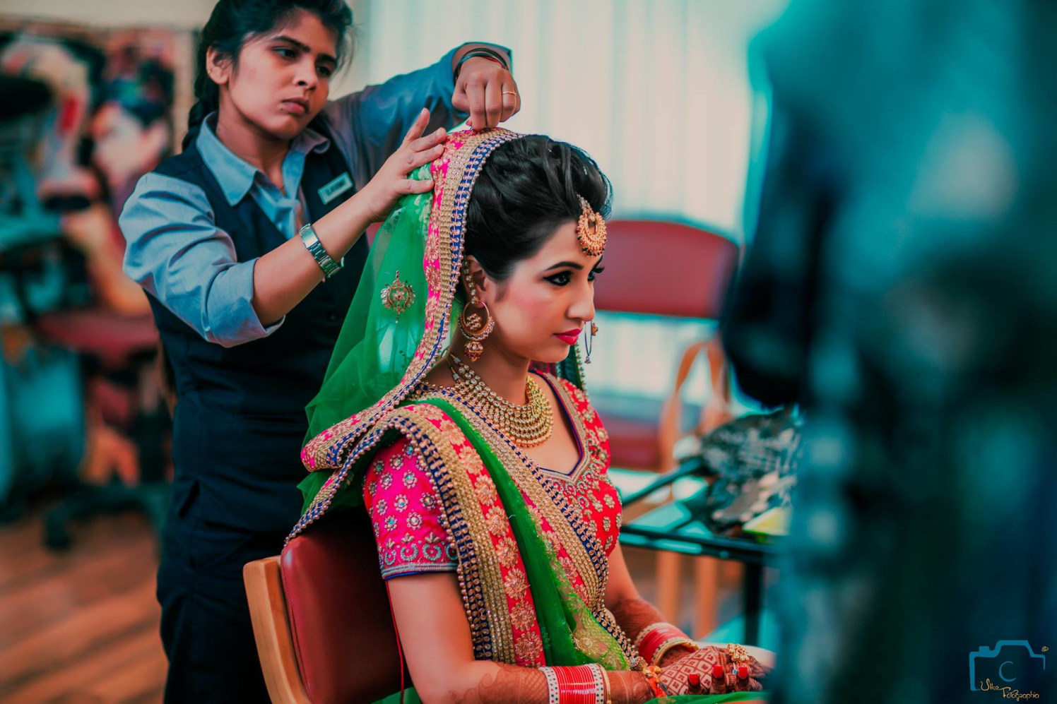 Pinning it up by ULike Fotographia Wedding-photography | Weddings Photos & Ideas