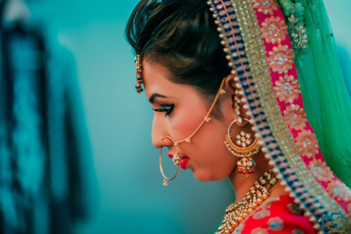 Twinkling face of the bride by ULike Fotographia Wedding-photography | Weddings Photos & Ideas